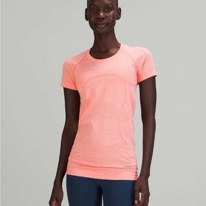 Lululemon Swiftly Tech 2.0 Raspberry Cream